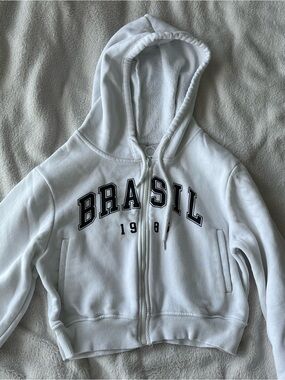 ⋆.𐙚 ̊ White 'Brasil' Zip-Up Hoodie Jacket